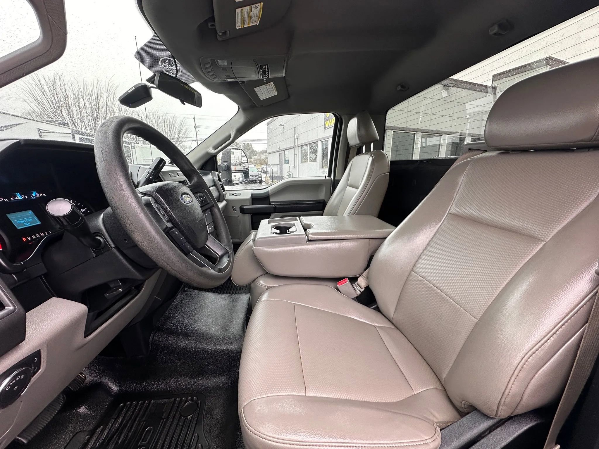 Used 2017 Ford F250 XL w/ Power Equipment Group image 10