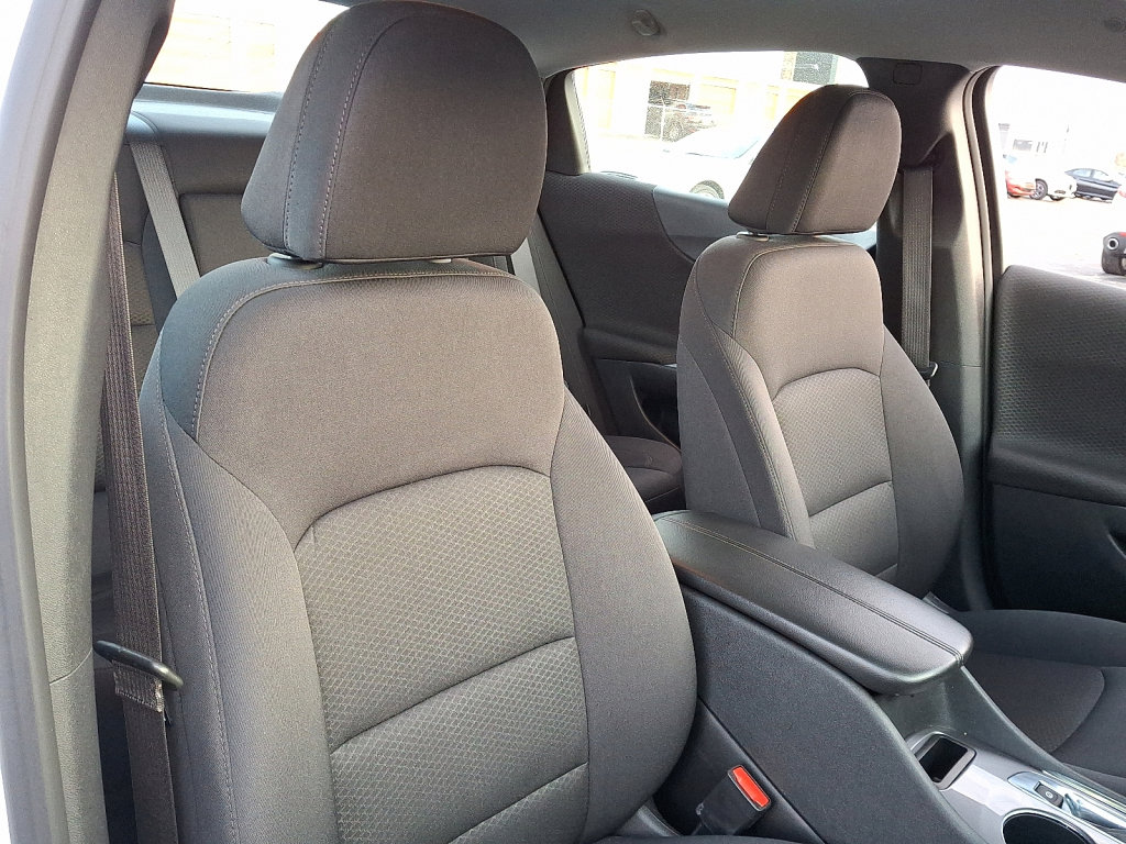 Used 2024 Chevrolet Malibu LT image 13