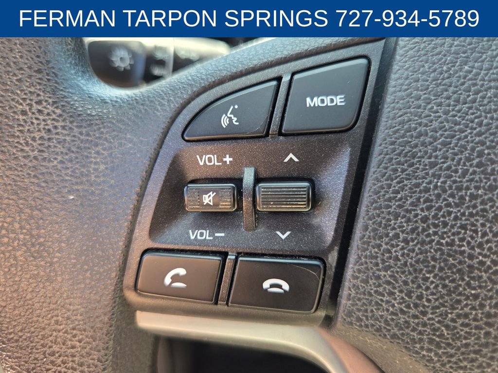 Used 2019 Hyundai Tucson SE image 32
