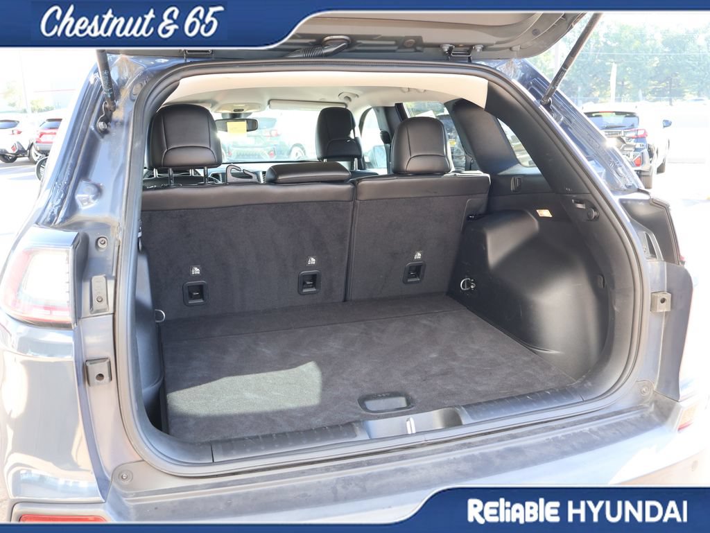 Used 2021 Jeep Cherokee Latitude Plus FWD image 15