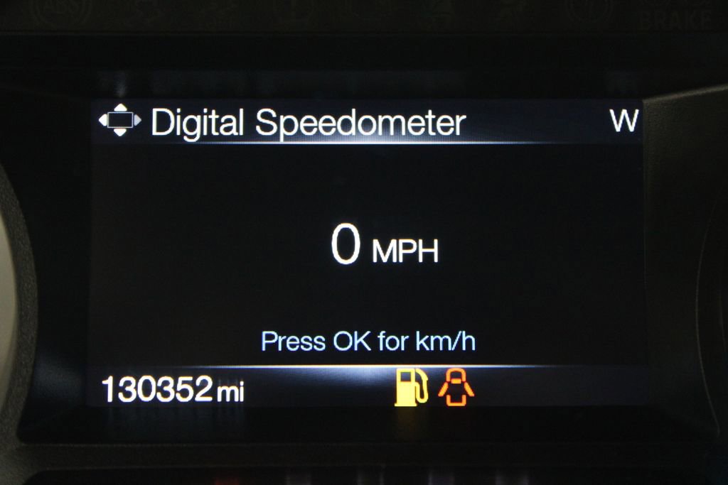 Used 2017 Ford Expedition XLT w/ Equipment Group 201A AWD/4WD image 42