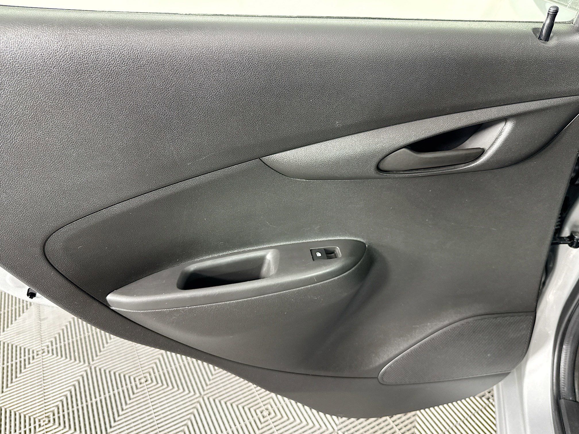 Used 2020 Chevrolet Spark LT image 24