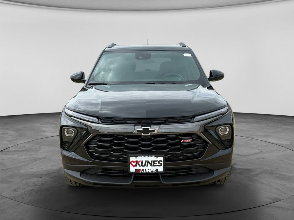 Used 2025 Chevrolet TrailBlazer RS w/ Convenience Package AWD/4WD image 4