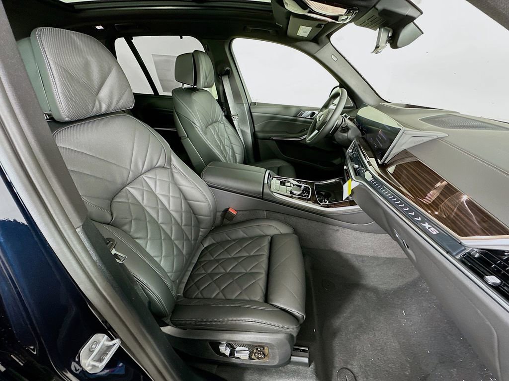 New 2026 BMW X5 xDrive40i w/ M Sport Package image 36