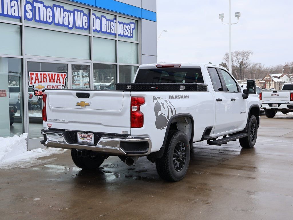 New 2026 Chevrolet Silverado 3500 W/T image 3