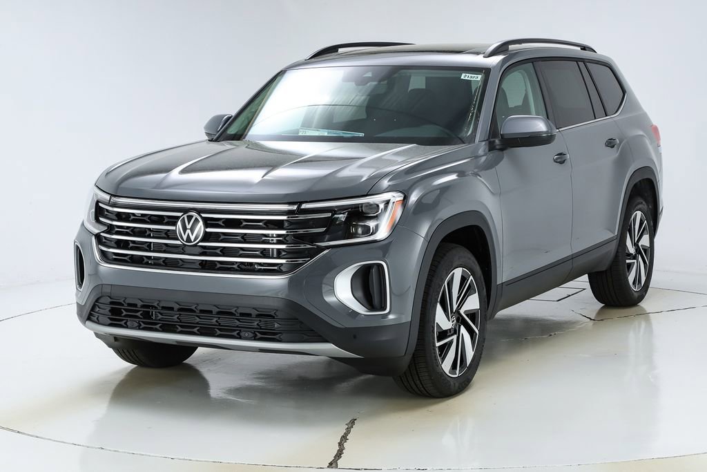 New 2026 Volkswagen Atlas SE FWD image 1