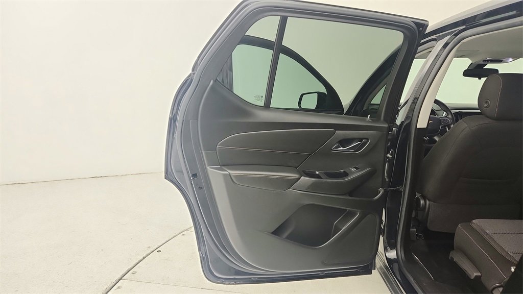 Used 2018 Chevrolet Traverse LS image 22