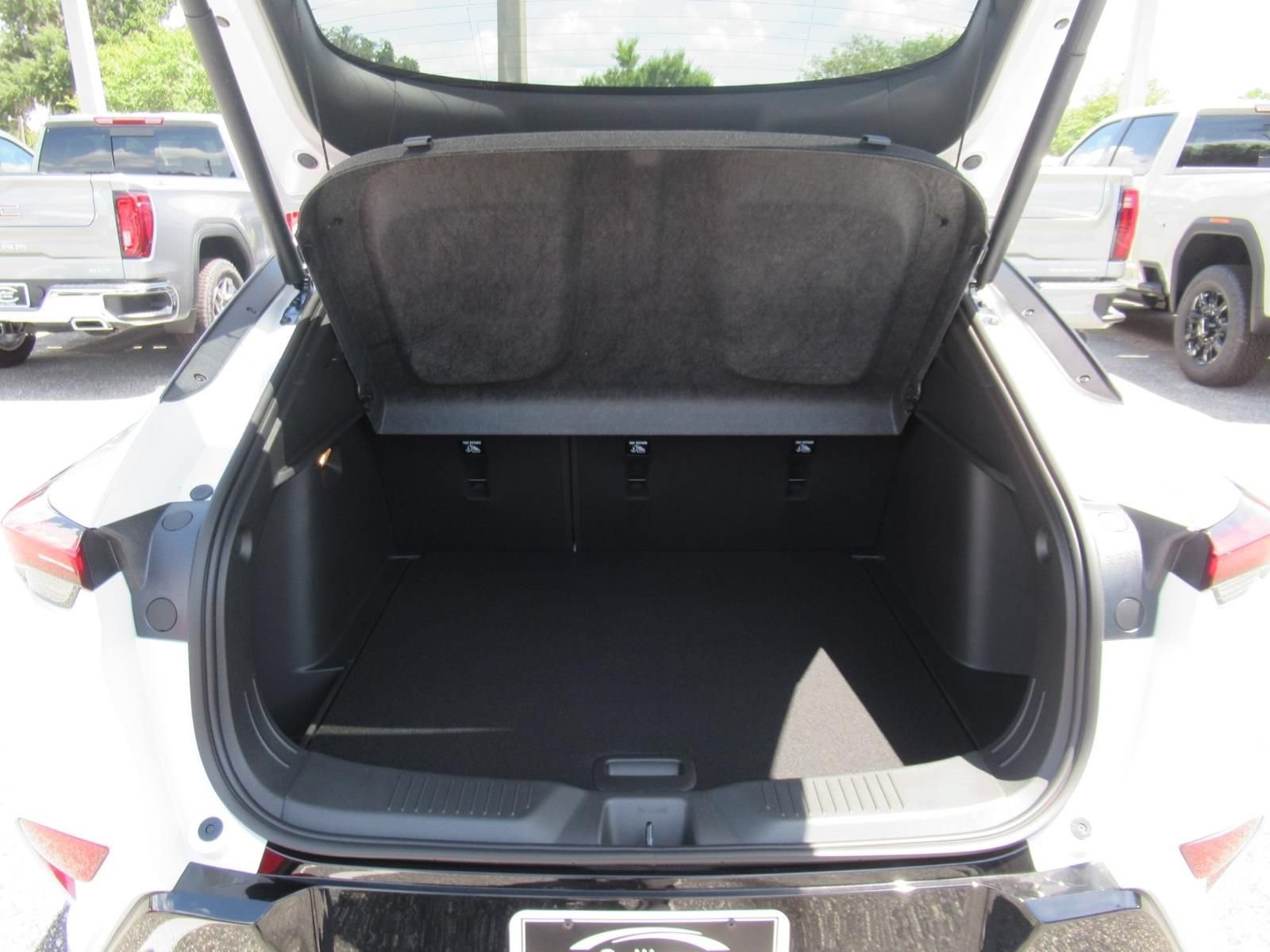 New 2026 Buick Envista Sport Touring w/ Convenience I Package FWD image 34