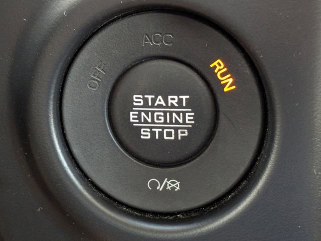 Used 2020 Jeep Wrangler Sport image 29