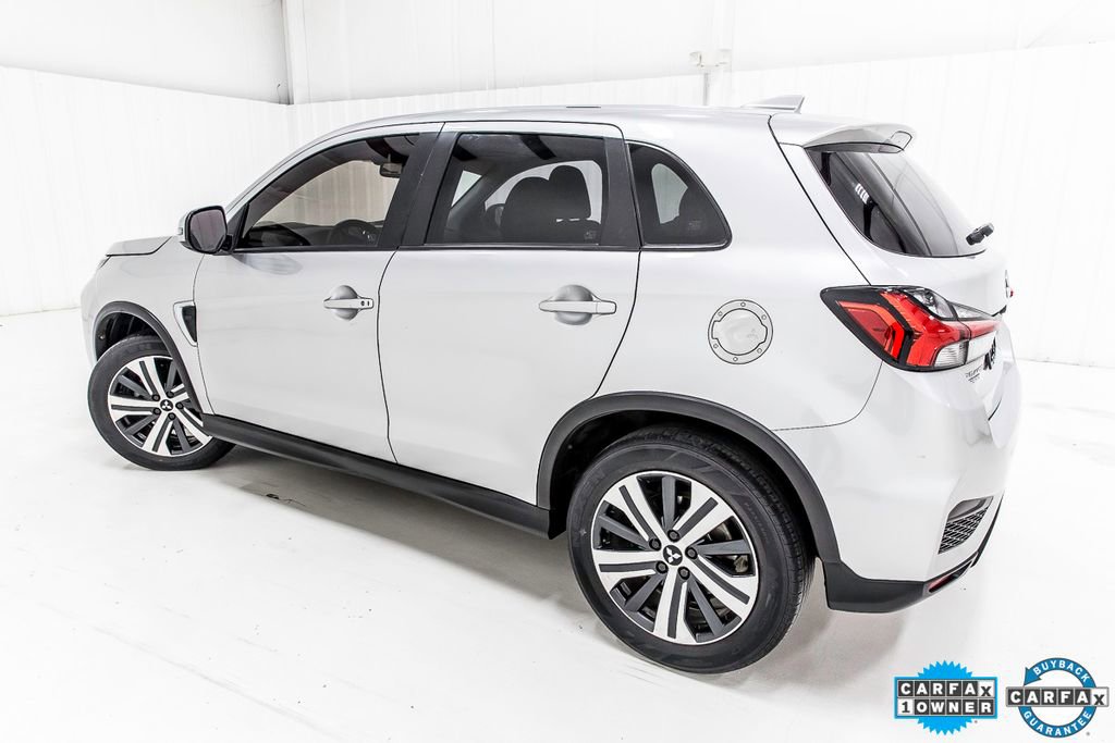 Used 2021 Mitsubishi Outlander Sport SE image 4