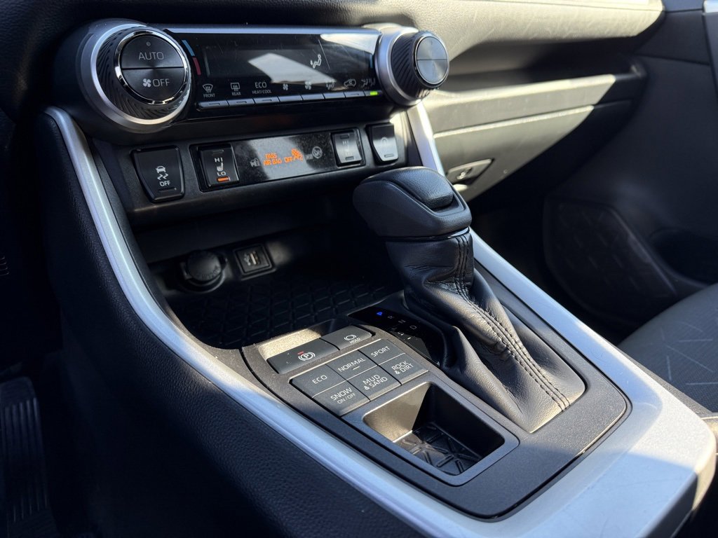 Used 2024 Toyota RAV4 XLE w/ Weather Package image 24