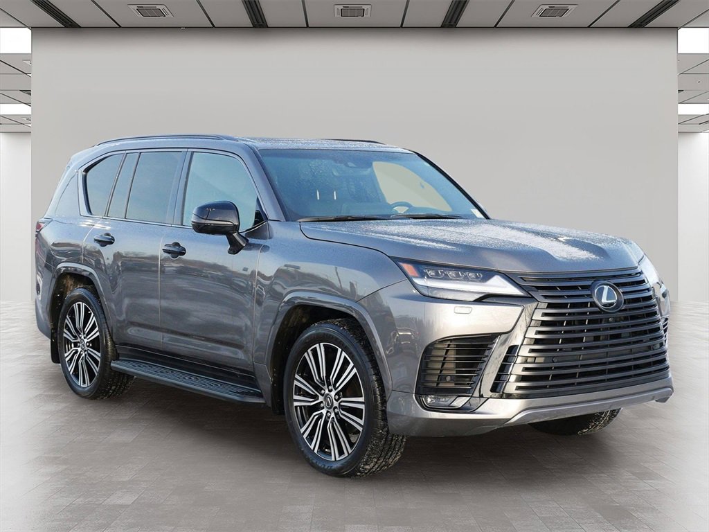 Used 2023 Lexus LX 600 4WD w/ Luxury Package