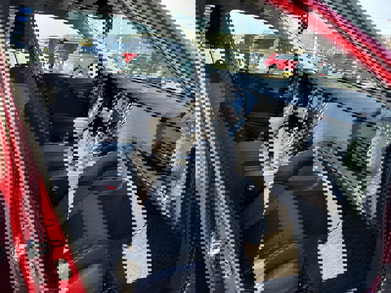 Used 2025 Subaru Outback Premium w/ Popular Package #1A image 13