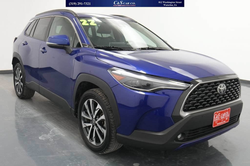 Used 2022 Toyota Corolla Cross XLE w/ Convenience Package