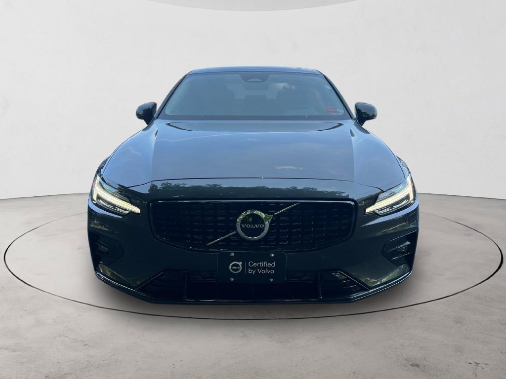 Certified 2025 Volvo S60 B5 Core AWD/4WD image 8
