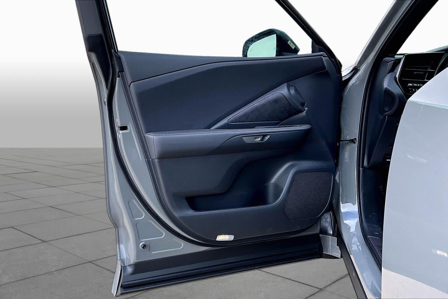 New 2026 Lexus TX 500h AWD w/ Technology Package image 10
