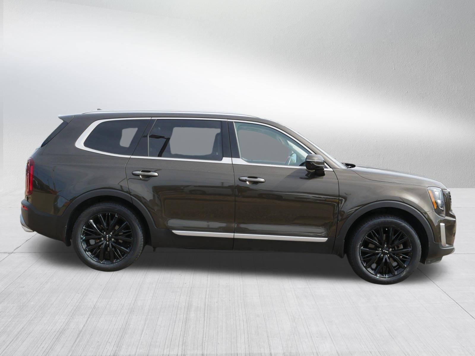 Used 2022 Kia Telluride SX w/ SX Prestige Package AWD/4WD image 8