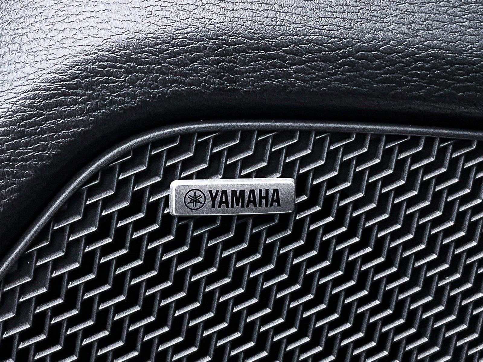 New 2025 Mitsubishi Outlander ES image 11