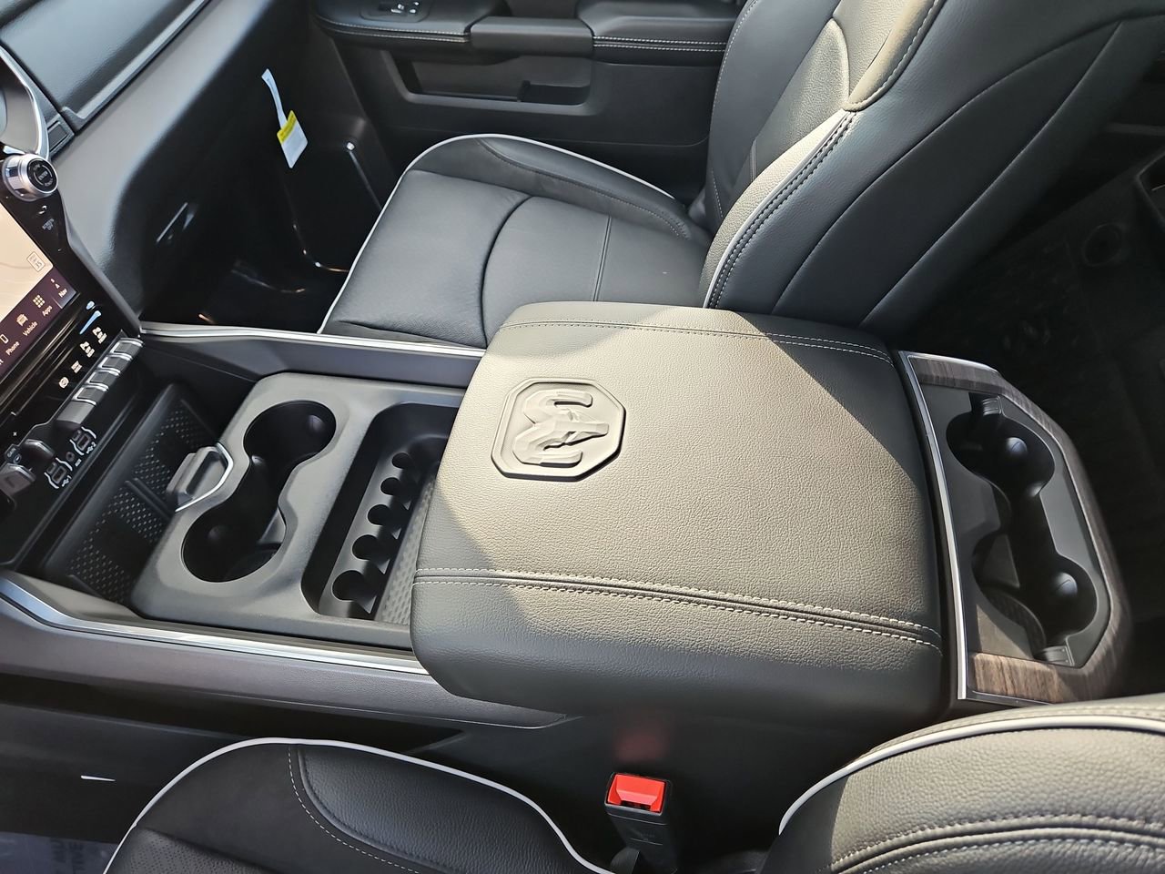 New 2026 RAM 2500 Laramie w/ Night Edition image 34