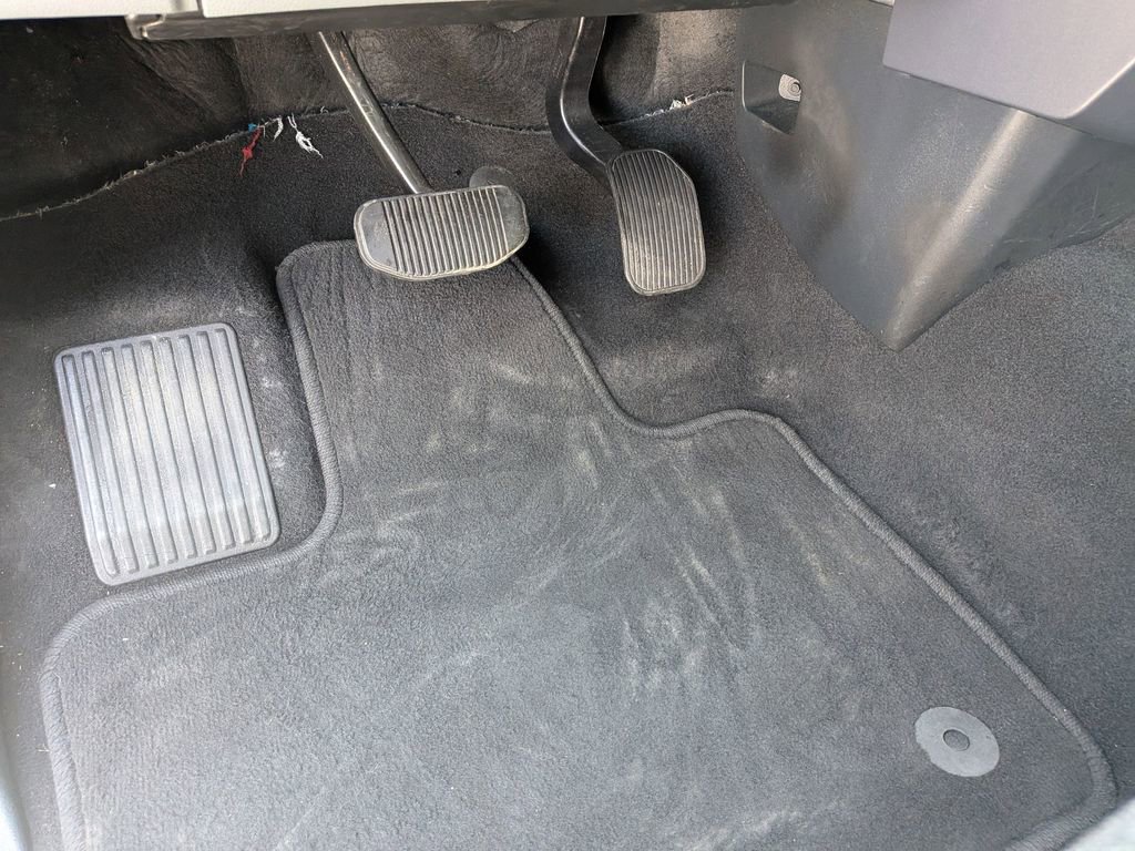 Used 2023 Ford F150 XLT w/ Trailer Tow Package image 16