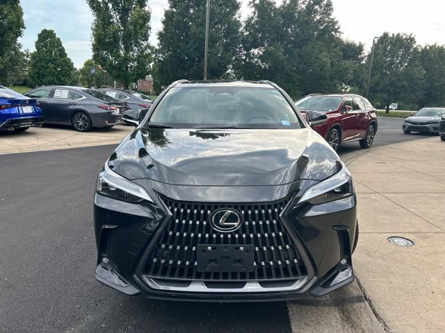 Used 2025 Lexus NX 350 AWD w/ Accessory Package (2T) image 2