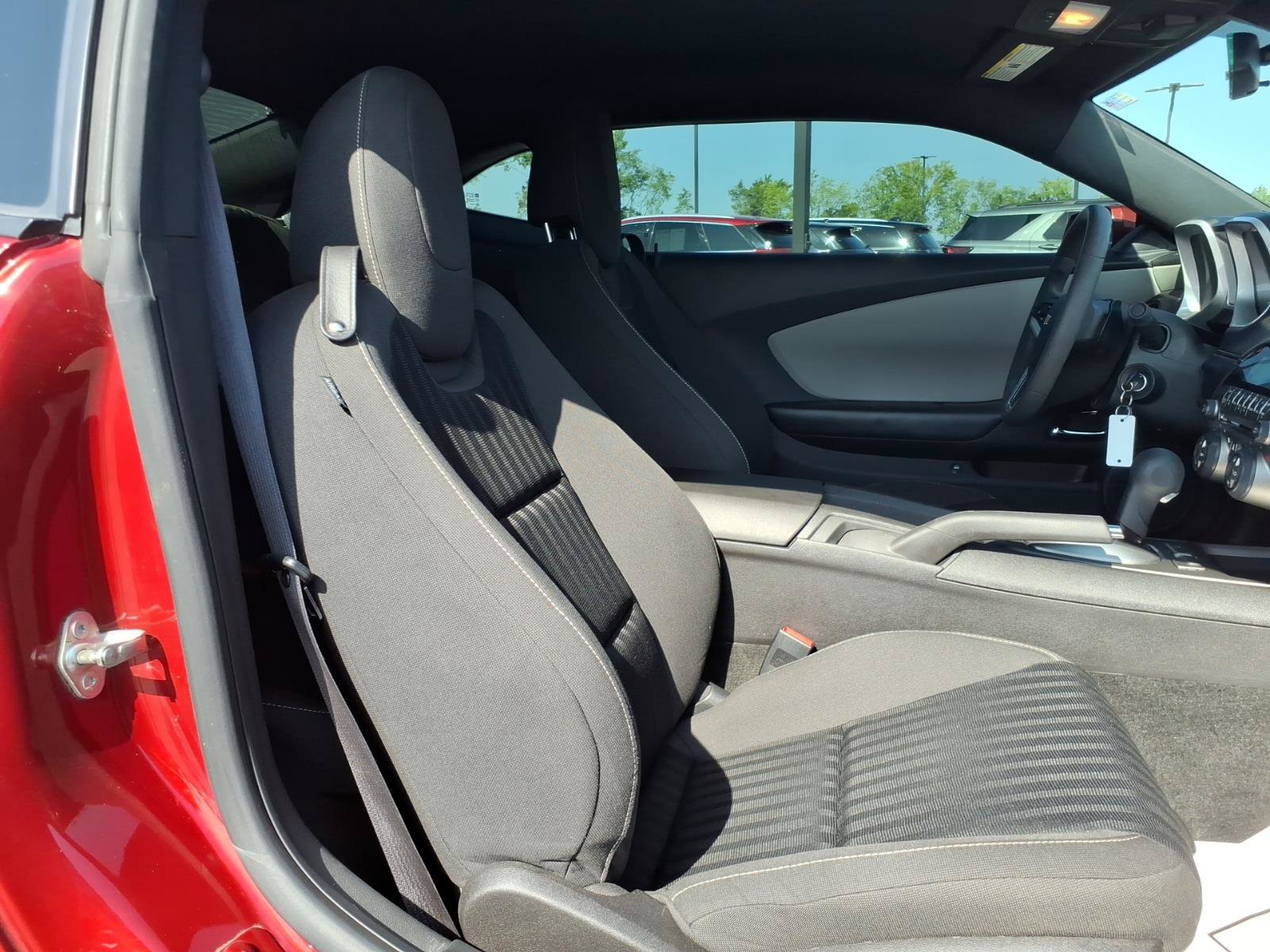 Used 2014 Chevrolet Camaro LS RWD image 13