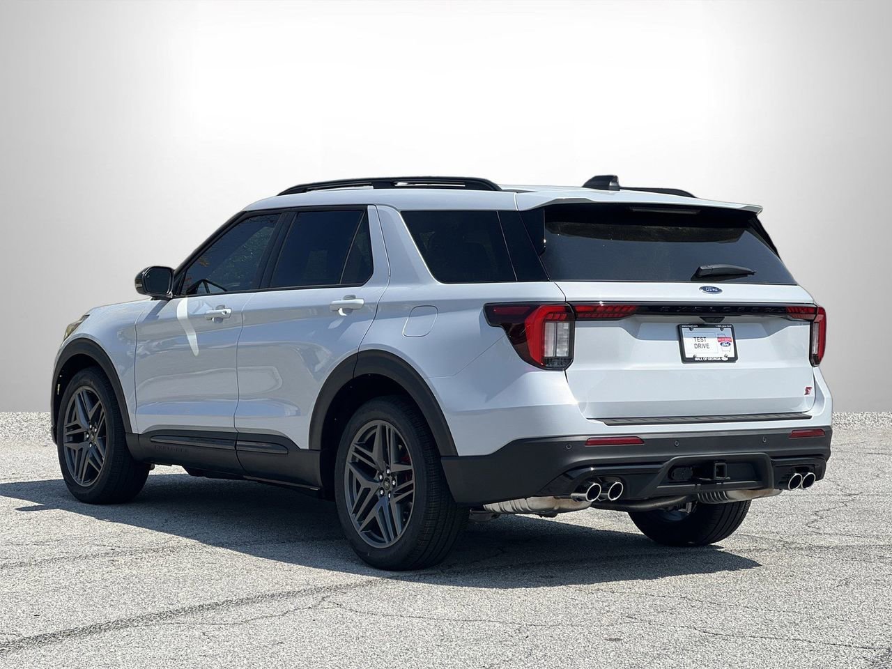 New 2026 Ford Explorer ST image 27