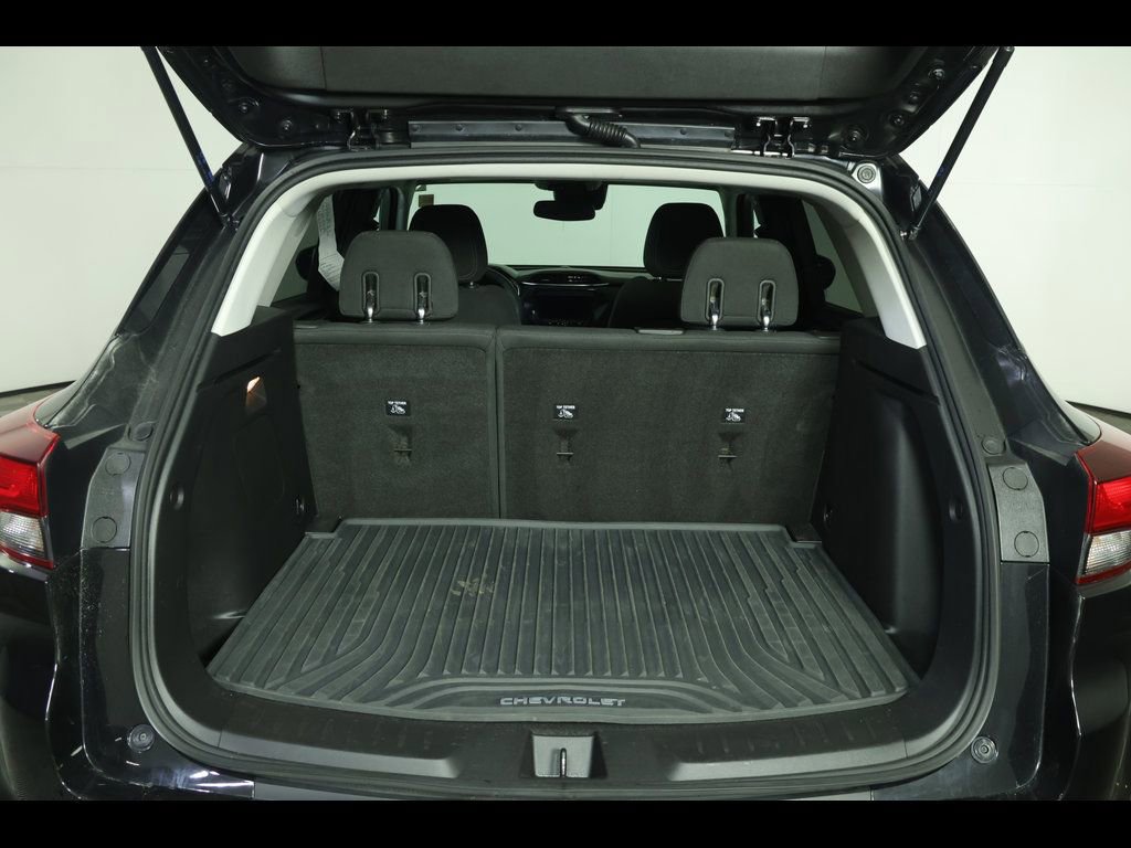 Used 2023 Chevrolet TrailBlazer LT w/ Convenience Package image 15