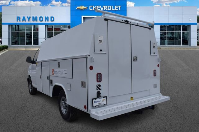 New 2025 Chevrolet Express 3500 w/ Power Convenience Package image 6