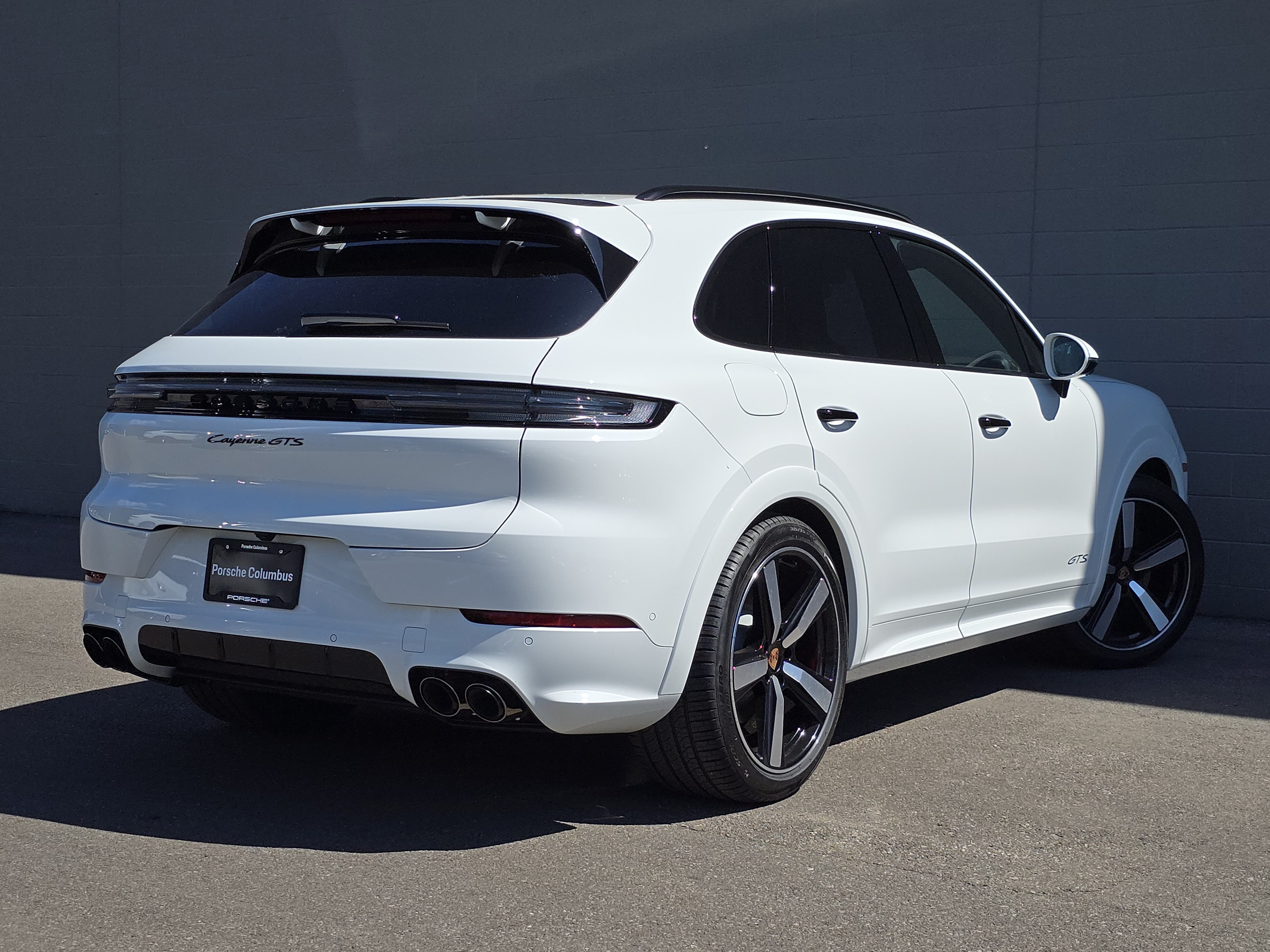 New 2026 Porsche Cayenne GTS AWD/4WD image 9