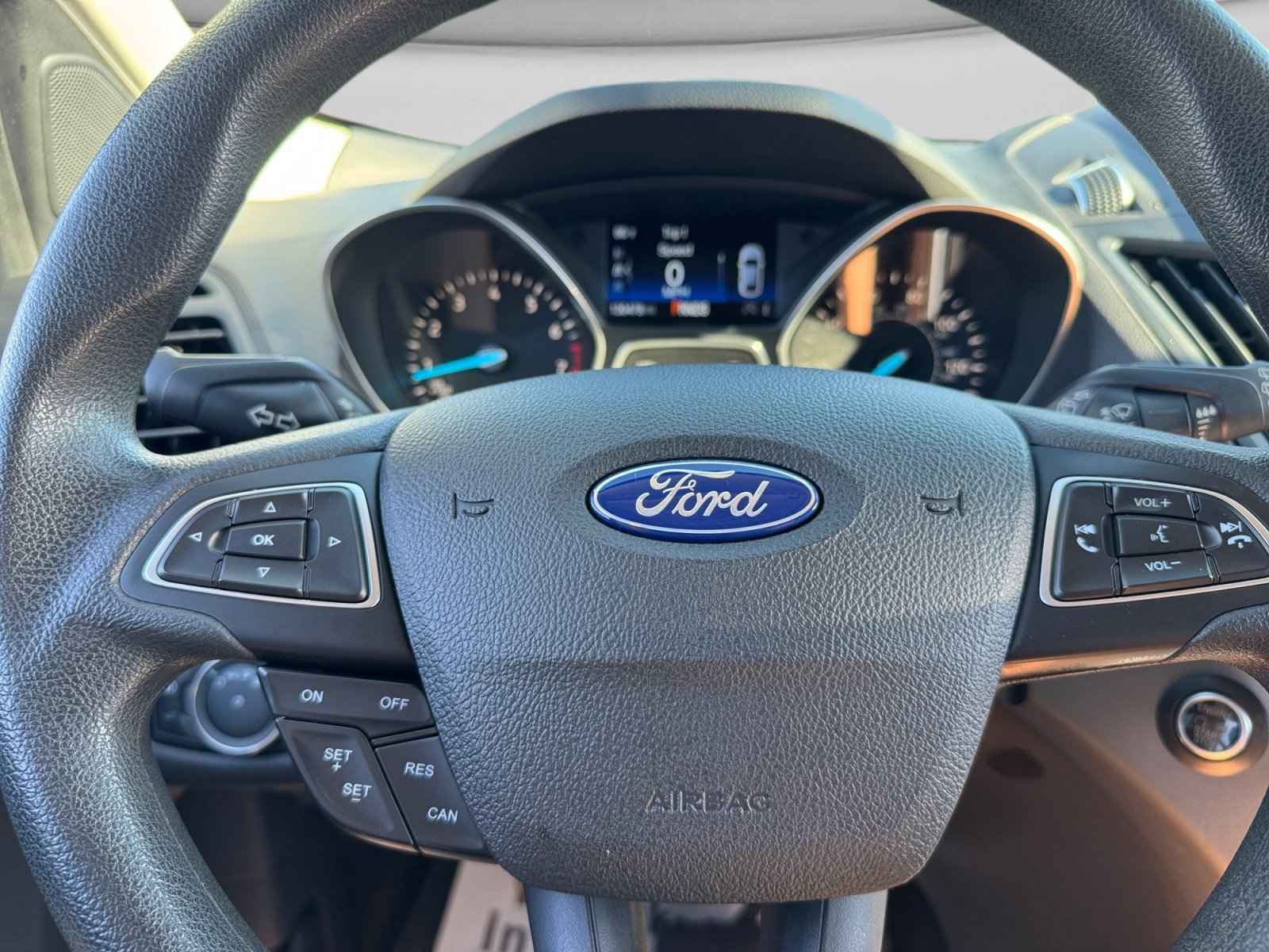 Used 2019 Ford Escape SE AWD/4WD image 18