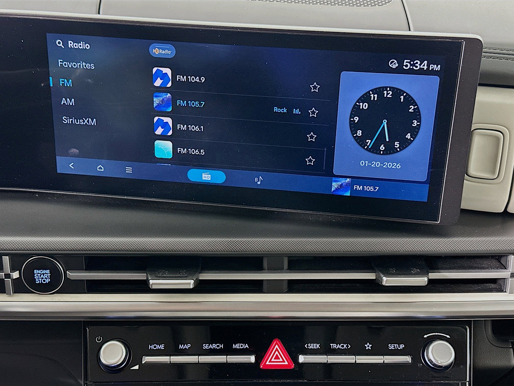 Used 2024 Hyundai Santa Fe SEL image 21