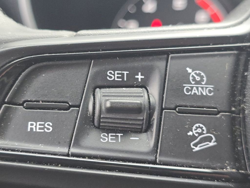 Used 2020 Alfa Romeo Stelvio w/ Nero Edizione image 30