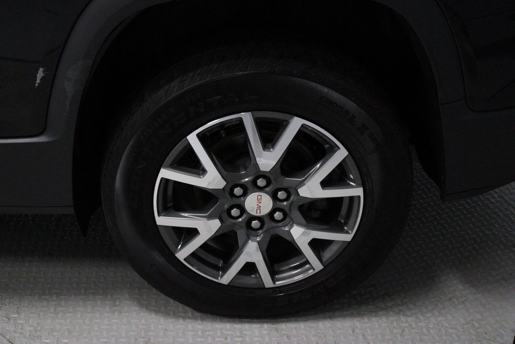 Used 2023 GMC Acadia SLE w/ Driver Convenience Package image 15