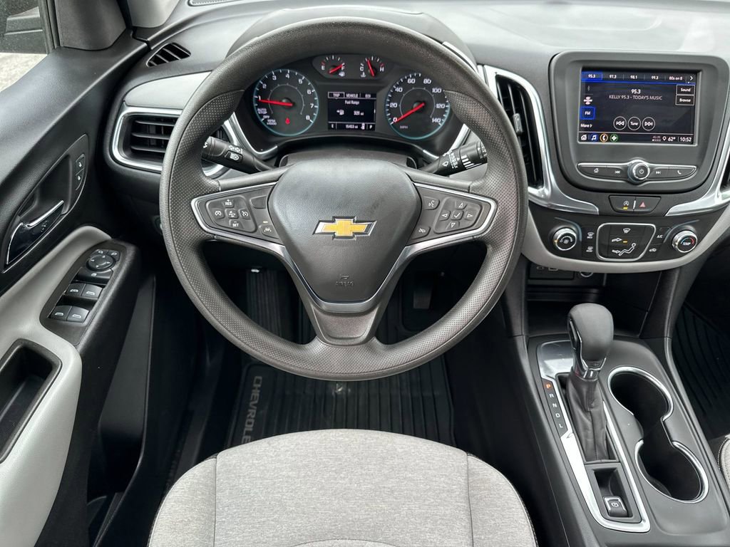 Used 2024 Chevrolet Equinox LS FWD image 13