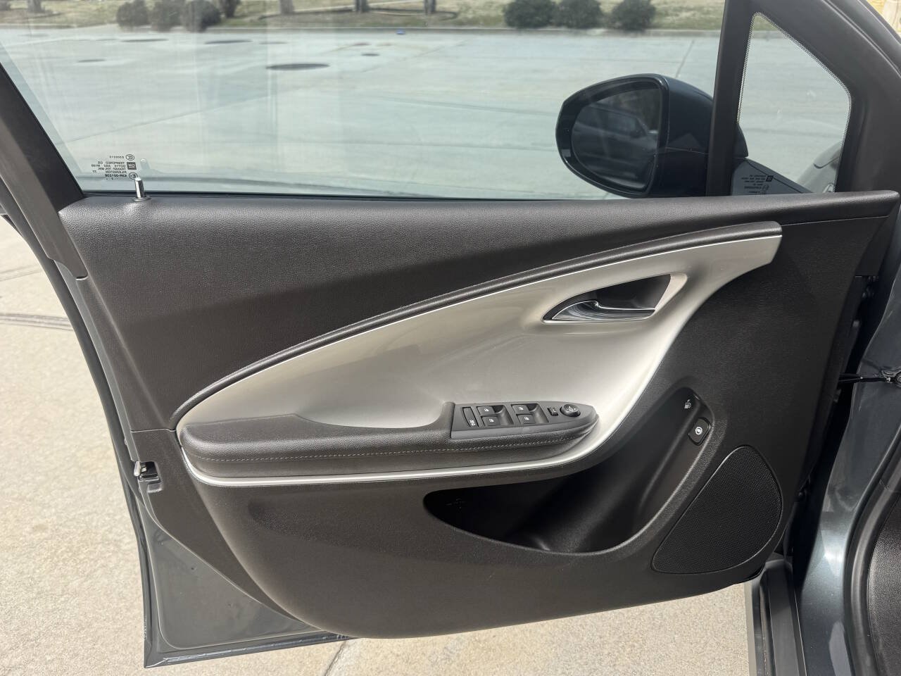 Used 2013 Chevrolet Volt Premium w/ Premium Trim Package FWD image 10