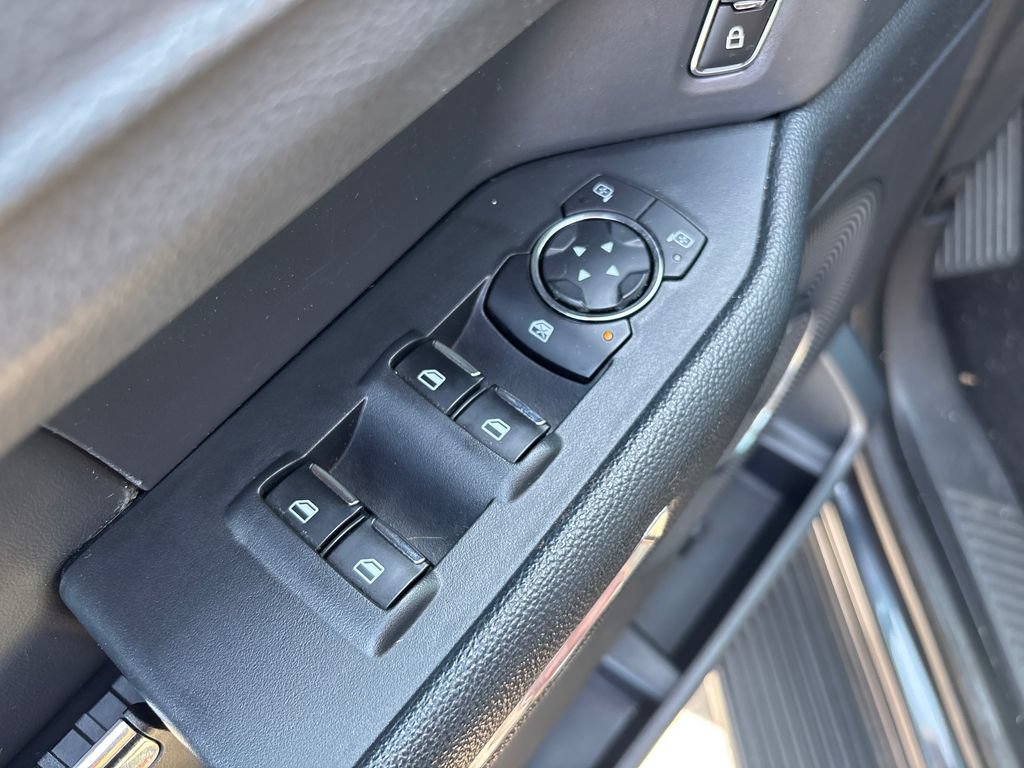 Used 2024 Ford Expedition XLT AWD/4WD image 10