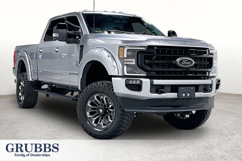 Used 2022 Ford F250 Lariat w/ Black Appearance Package AWD/4WD image 1