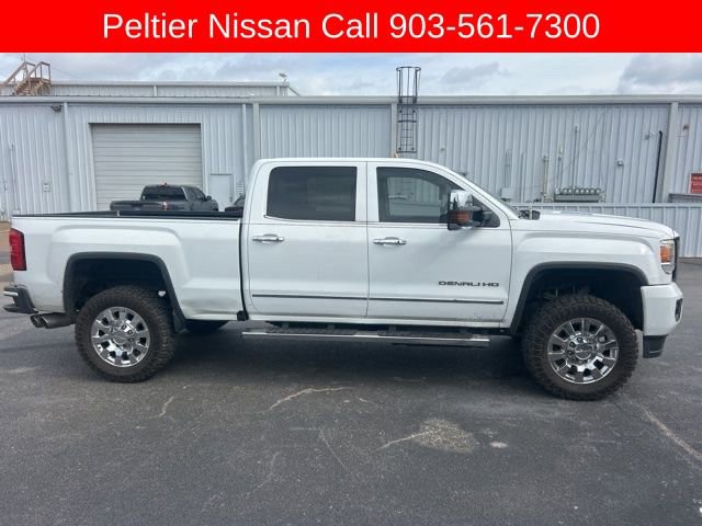 Used 2016 GMC Sierra 2500 Denali w/ Duramax Plus Package AWD/4WD image 2