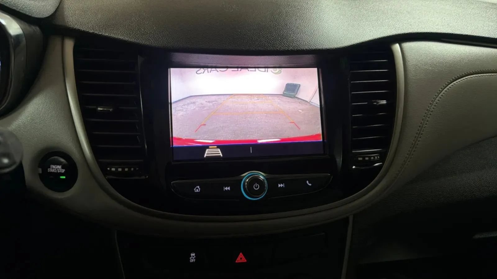 Used 2020 Chevrolet Trax LT w/ Driver Confidence Package FWD image 14