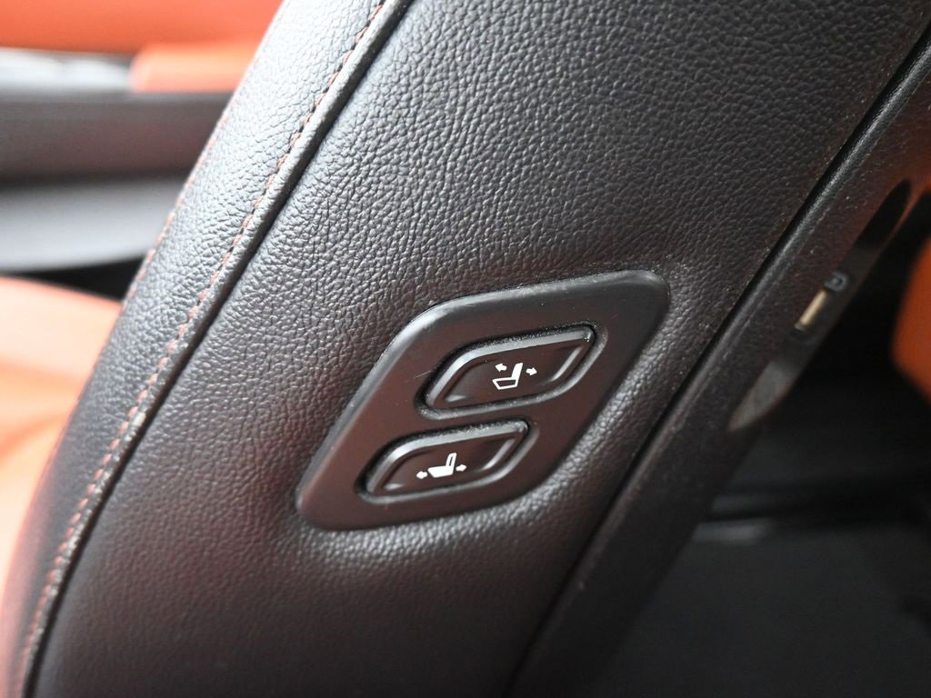 Used 2024 Kia Carnival SX Prestige image 36