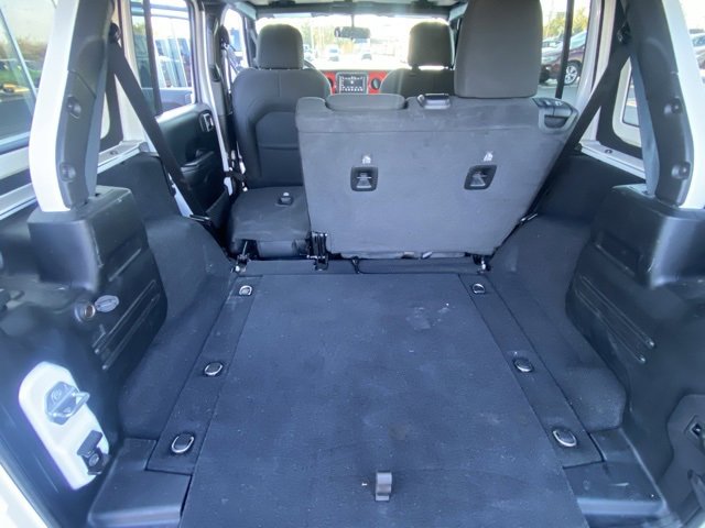 Used 2021 Jeep Wrangler Unlimited Sport image 25