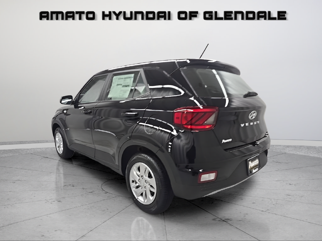 New 2026 Hyundai Venue SE FWD image 5