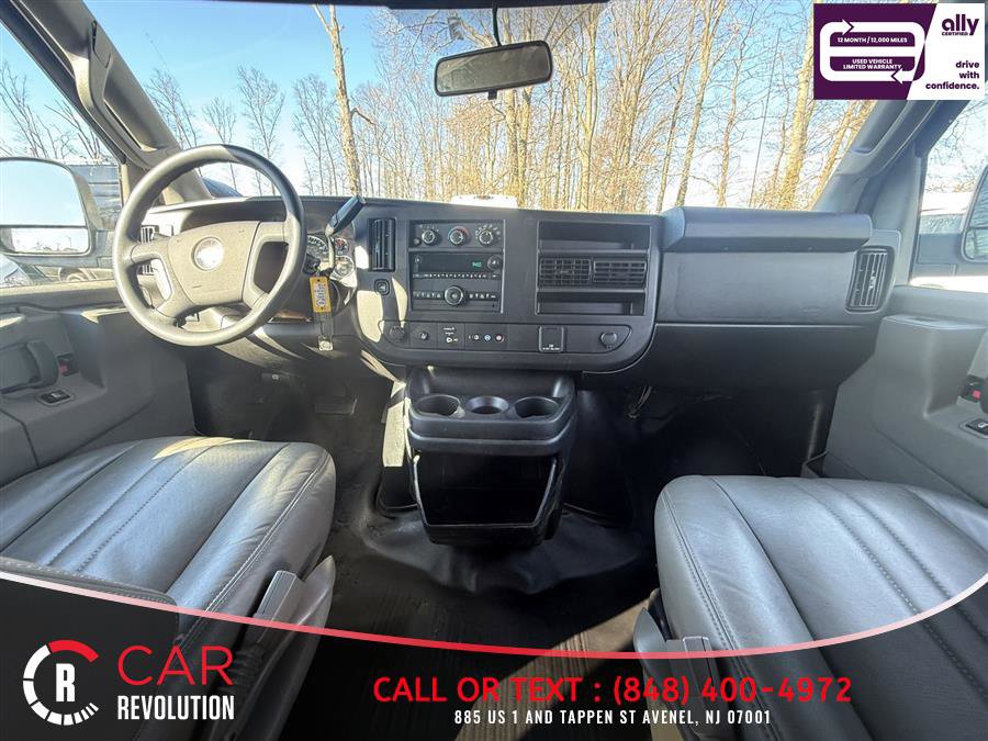 Used 2020 Chevrolet Express 3500 LS image 10