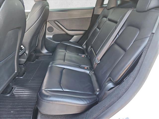 Used 2024 Tesla Model Y 2WD image 19