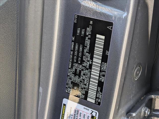 Used 2023 Lexus RX 350 w/ Luxury Package image 25