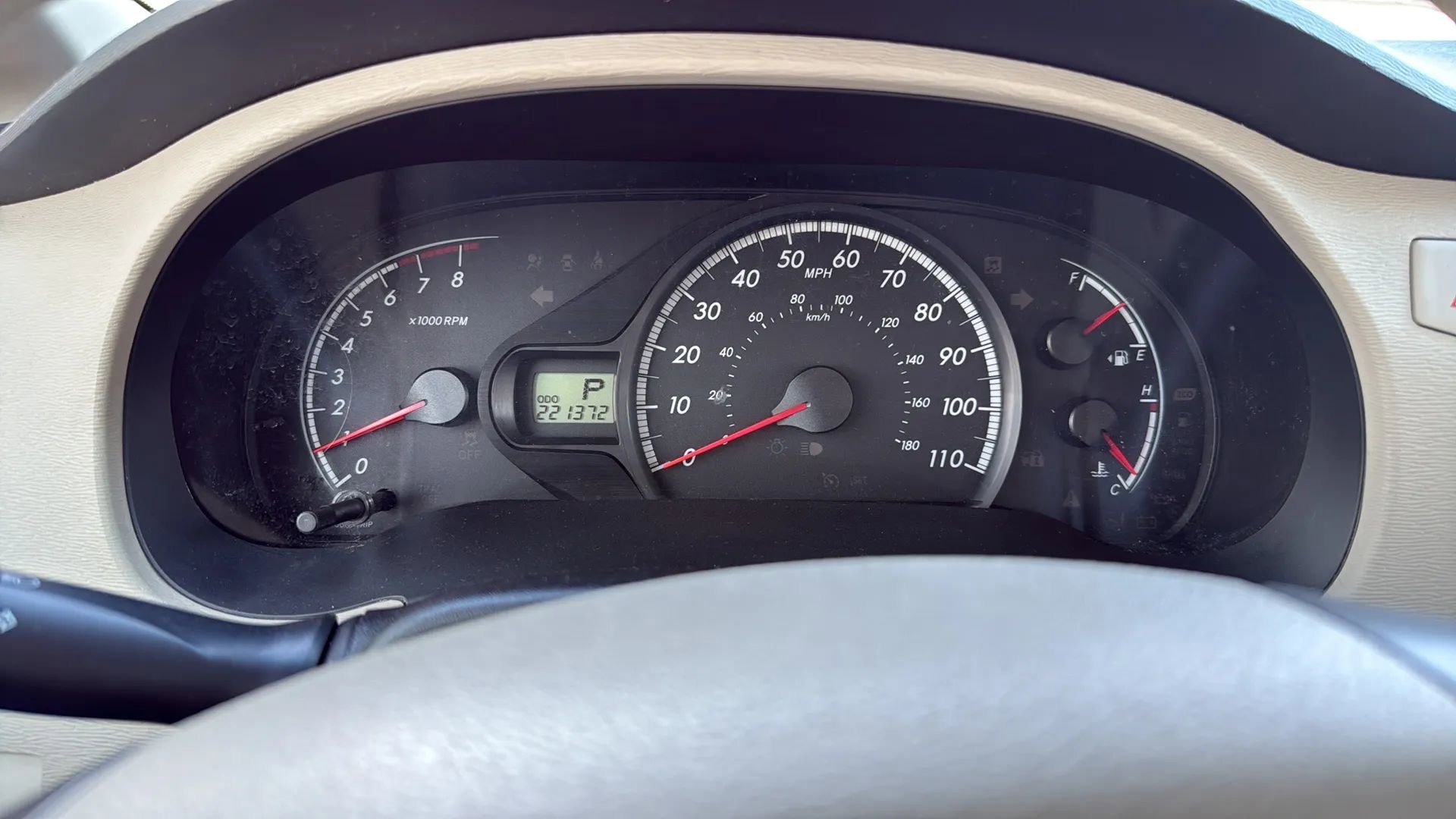 Used 2012 Toyota Sienna LE image 29