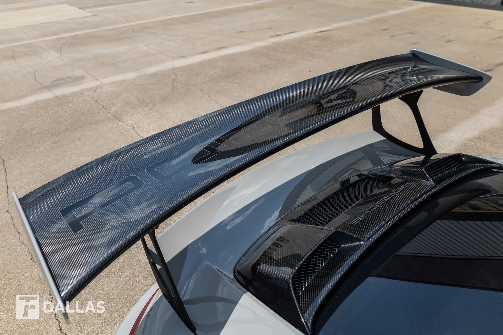 Used 2018 Porsche 911 GT2 RS RWD image 28