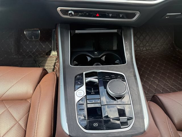 Certified 2024 BMW X5 xDrive50e w/ M Sport Package AWD/4WD image 11