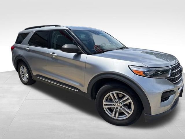 Used 2021 Ford Explorer XLT RWD image 9